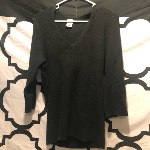 Women’s Perfect Fit VNeck sweater - Picture 1 of 4